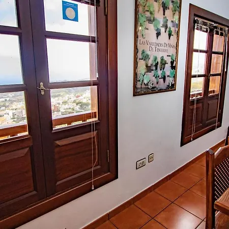 Holidaynorthtenerife Caserio Rural Charcos 乡村民宿