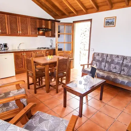 Holidaynorthtenerife Caserío Rural Charcos Icod De Los Vinos