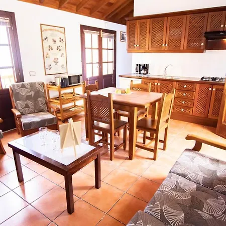 Holidaynorthtenerife Caserío Rural Charcos Casa de Campo *