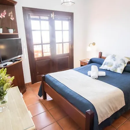 乡村民宿 Holidaynorthtenerife Caserio Rural Charcos