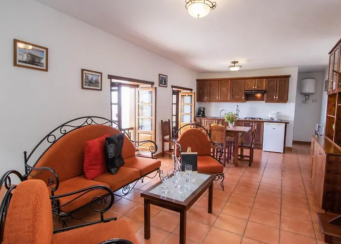 Holidaynorthtenerife Caserio Rural Charcos *