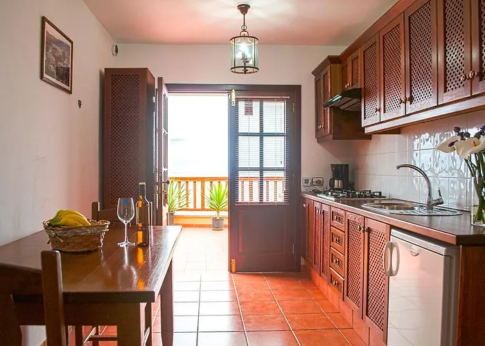 Holidaynorthtenerife Caserio Rural Charcos * Icod de los Vinos