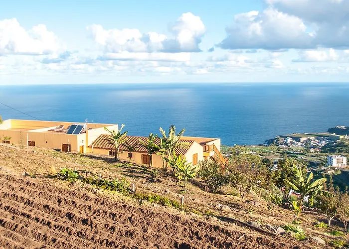 Holidaynorthtenerife Caserio Rural Charcos Landsted Icod De Los Vinos