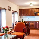 Holidaynorthtenerife Caserio Rural Charcos 乡村民宿 *