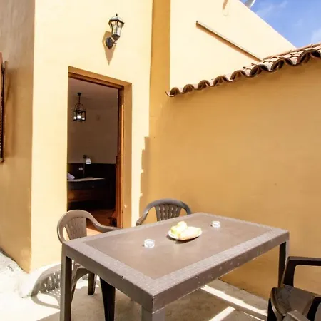 カントリーハウス Holidaynorthtenerife Caserio Rural Charcos *