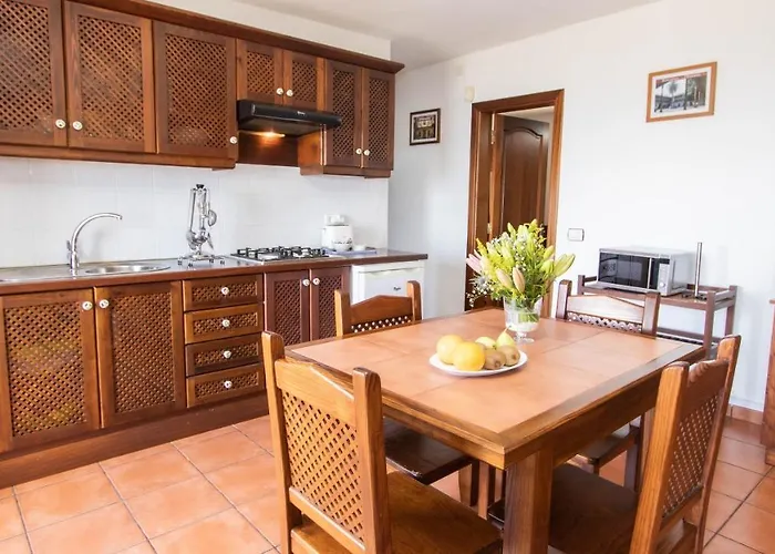 Holidaynorthtenerife Caserio Rural Charcos